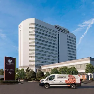 Hotel Doubletree By Hilton Fort Lee/george Washington Bridge, Fort Lee