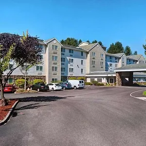 Country & By Radisson, International Airport, Or Hotel Portland